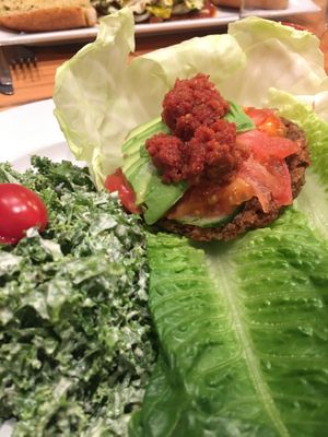 Live Burger at Melange Eatery in Medford