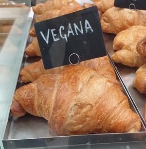 Delicious cornetti at Pasticceria Toletta in Venice