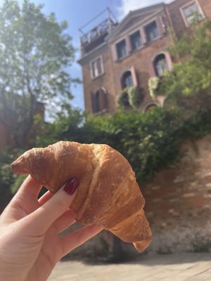   at Pasticceria Toletta in Venice