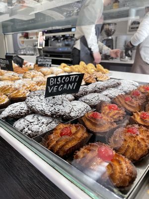   at Pasticceria Toletta in Venice