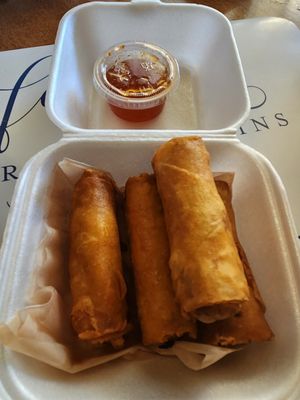 Vegan crunch rolls and sweet chili sauce at Sweet Basil in Beaumont