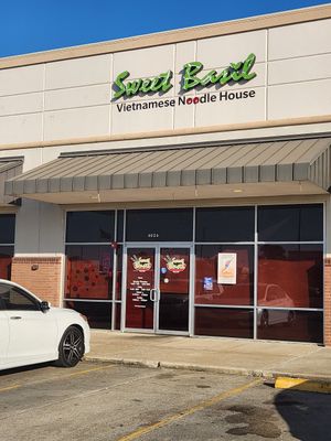 Restaurant entrance at Sweet Basil in Beaumont