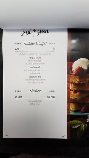 Waffles and cakes at Just Green in Hamburg