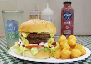 king burger at Gegen in Los Angeles