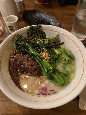 Tsunami White Pearl at JINYA Ramen Bar in Washington