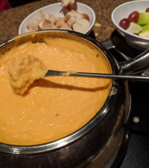 Vegan cheese pot at The Melting Pot in King Of Prussia