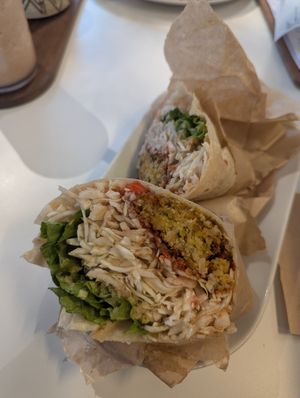  at Analog Garden in Seoul