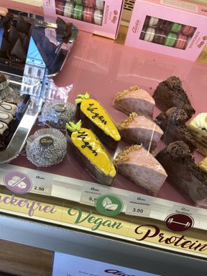 Carrot cake at Aida in Vienna