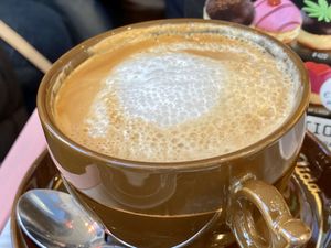 almond milk latté at Aida in Vienna