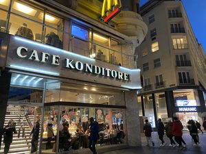 store front at Aida in Vienna