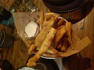 Special fries at Wapalapam in Le Morne