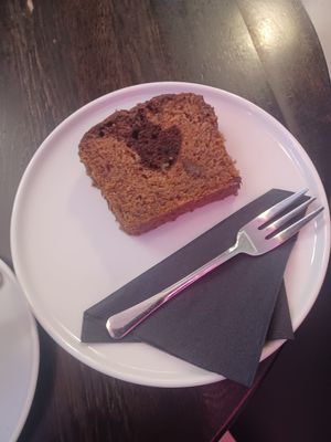 Banana bread at Rebelbean Vlněna in Brno