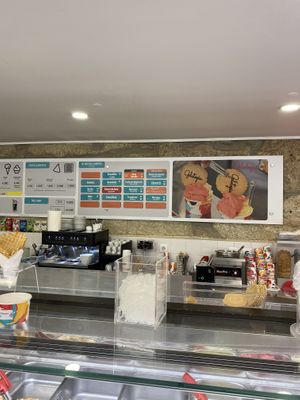   at Gelatopia in Porto