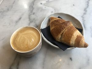 Bij Mica kun je een Vegan croissant bestellen!  at Mica Coffeebar in Haarlem