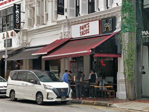 Street View at Papi's Tacos in Central Singapore