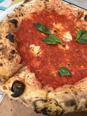 Pizza Napoletana  at Pizzeria Donna Stella in Amalfi