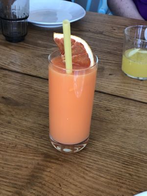 Juice  at Hífen in Cascais
