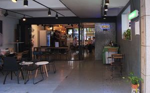 Big patio and indoor seating too. at Yeungsang's Kitchen - 영상총각의키친 in Seoul