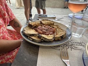   at Lo Spuntino in Camogli