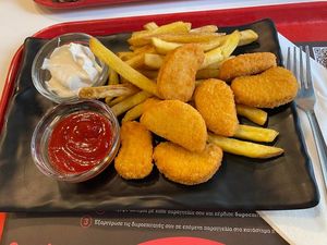Vegan chicken nugget meal at Goody's Burger House in Thessaloniki
