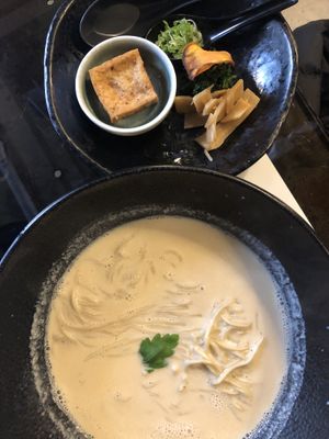 And amazing vegan Ramen 🍜   at Tenoha Milano in Milan