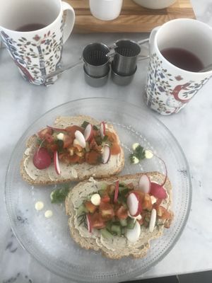 Toast met kruidenkaas   at HART in Antwerpen