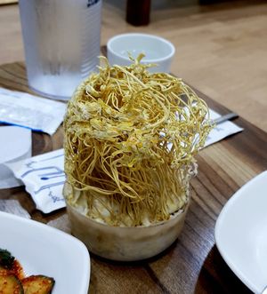 Cordyceps militaris 동충하초 at Mushroom Shabu Shabu 버섯샤브샤브 in Seogwipo