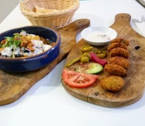  at Falafel en Hummus in The Hague