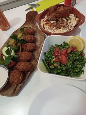 at Falafel en Hummus in The Hague