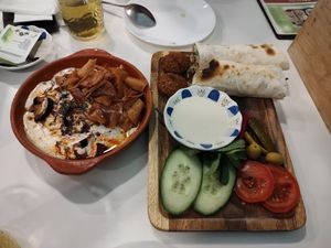  at Falafel en Hummus in The Hague