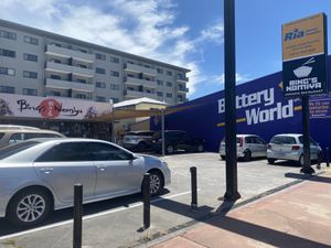 Street signage at Bing's Nomiya in Mackay