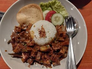 Tofu/tempeh rendang at Jizzy Warung in 
