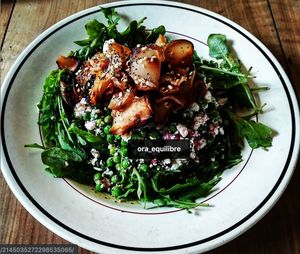 Salade d'été aux petits pois at ORA in Nantes