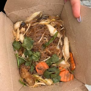 Pad Wunsen 11,50€ (takeaway) at Kaimug - Fünf Höfe in Munich