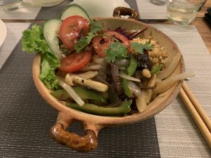 Crispy Rice Pot at Peas in Da Nang