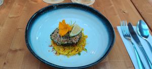 Roasted avocado with rice at NExTT in Apeldoorn