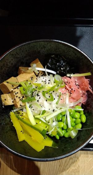 sushi bowl at Forky's - Milady Horákové in Prague