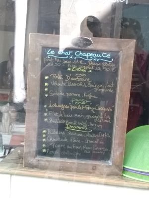 Their menu (which one is vegan?) at Le Chat Chapeaute in Foix