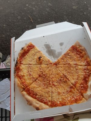 Pizza at New Vegas in Haarlem