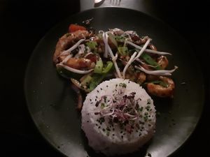 Superb oyster shrimps at New Vegas in Haarlem