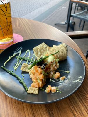 Salmon Tatar as a starter. We couldn’t wait to eat 🌝  at New Vegas in Haarlem