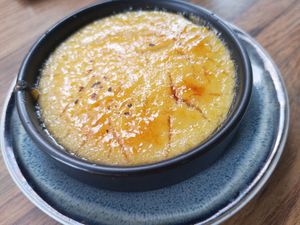 Creme brulee at New Vegas in Haarlem