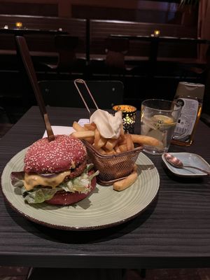 Burger with fries (dinner menu)  at New Vegas in Haarlem