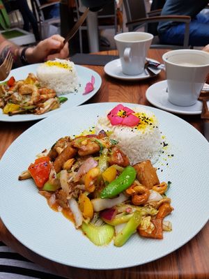 Sweet chili chicken at New Vegas in Haarlem