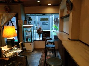 Seating at Monsoon Donuts in Maebashi