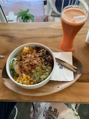 Buddha Bowl and fruit juice nr 5  at Hosay Bowl in Phuket