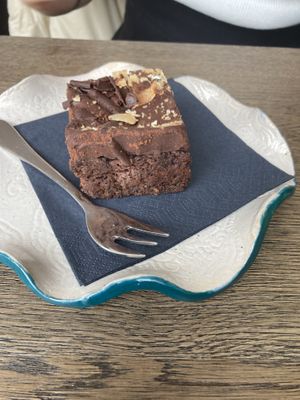 Vegan en glutenvrije brownie  at Blend in Haarlem