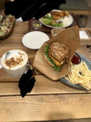   at Tsumugu Cafe in Tokyo