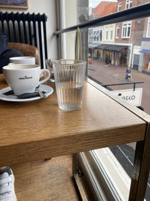 Boven zit je rustig en leuk at Vascobelo V-bar in Haarlem