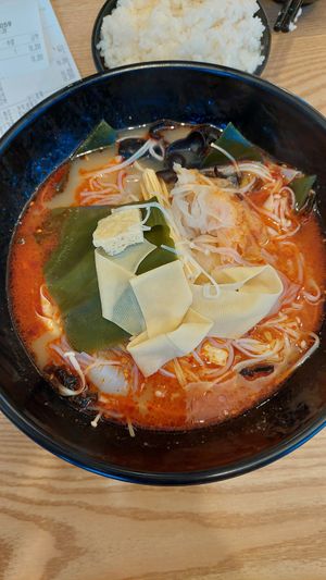 Vegan Maratang. Spice level 2. at Sonogong Maratang 손오공 마라탕 - Seogyo in Seoul